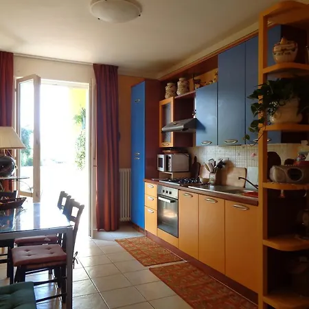 Liz Beth Apartment Lucca Room photo